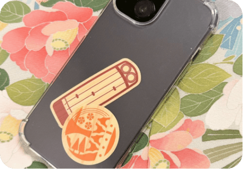 スマホ背面に挟んだ使用例